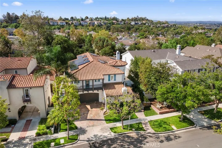 Aerial view front.