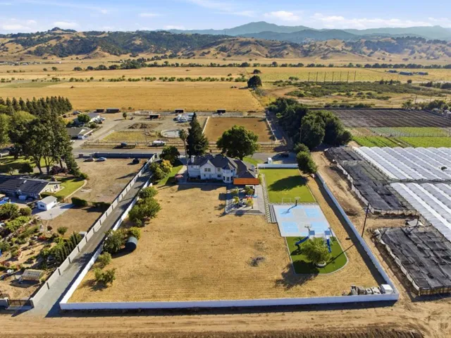 194 Lantz Drive, Morgan Hill, California 95037