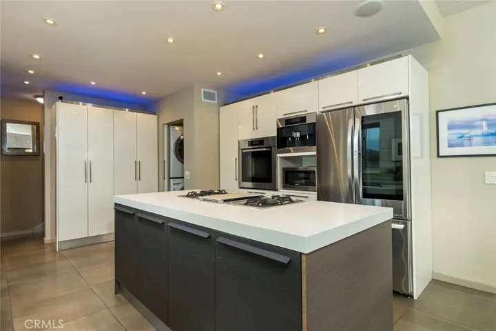 2770 Mira Vista Drive, Glendale, California 91208
