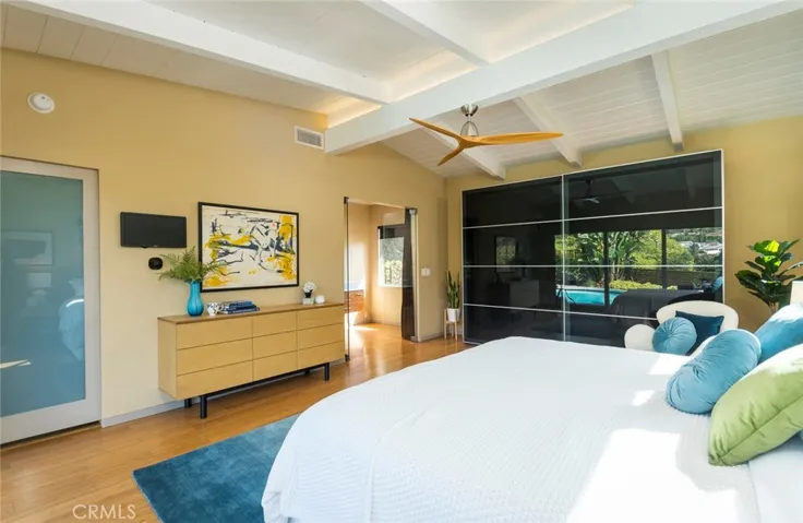 2770 Mira Vista Drive, Glendale, California 91208