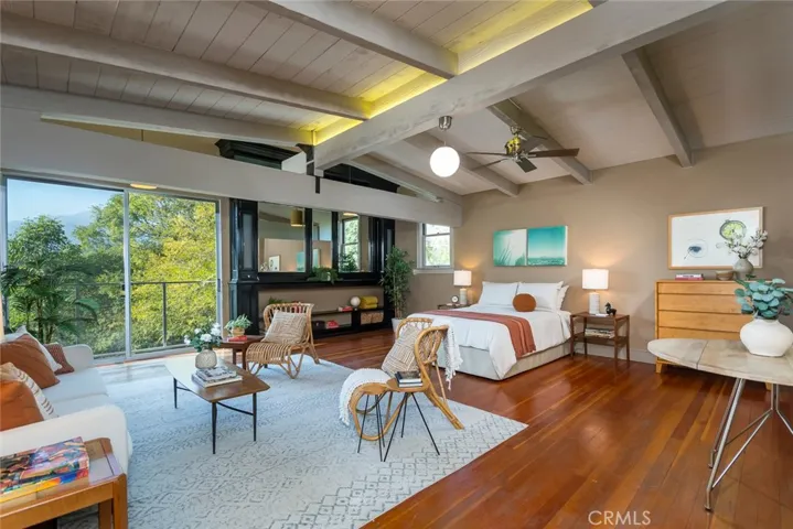 2770 Mira Vista Drive, Glendale, California 91208