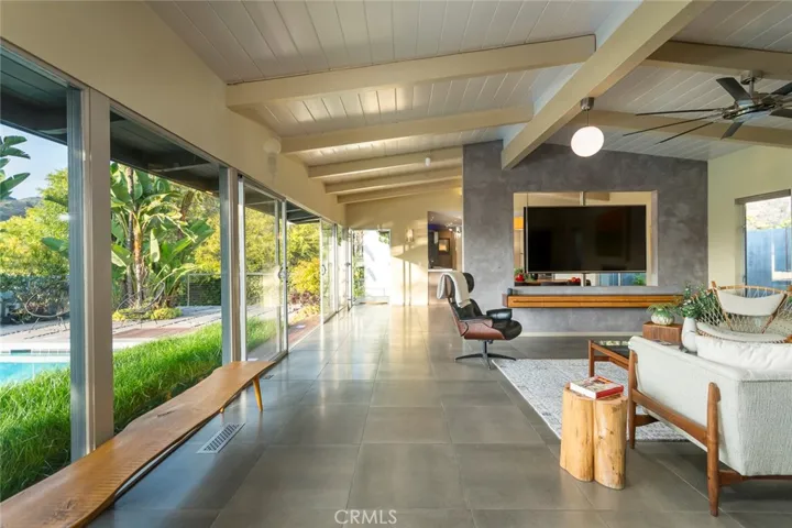 2770 Mira Vista Drive, Glendale, California 91208