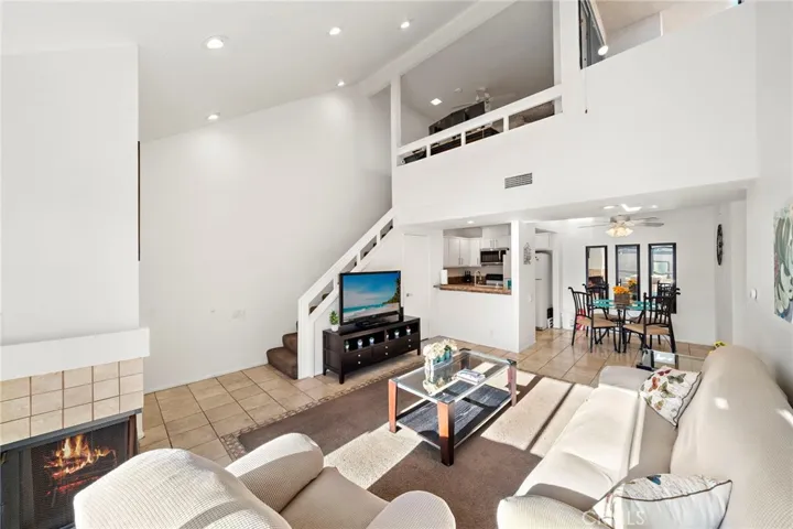 25761 Le Parc 82, Lake Forest, California 92630