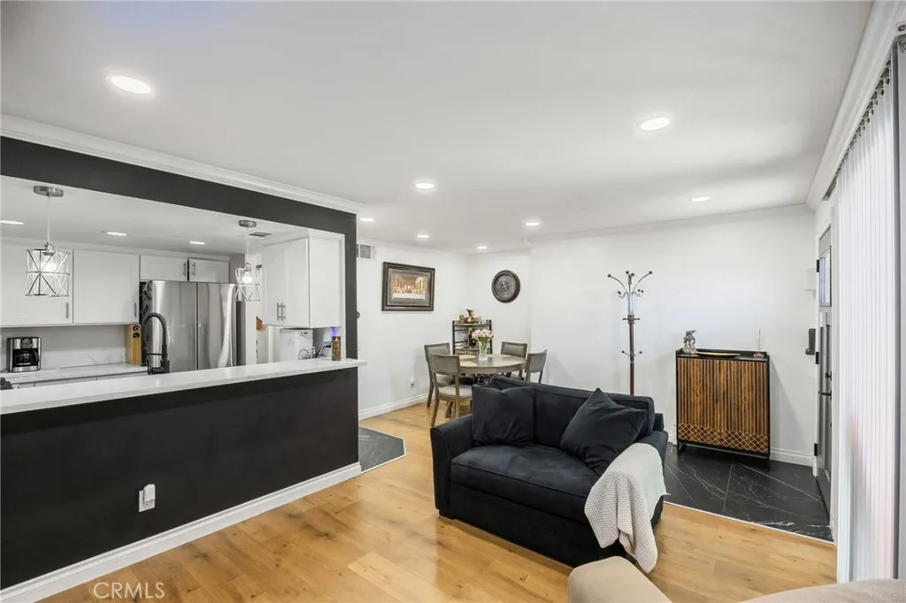 18209 Sierra 93, Canyon Country, California 91351 — photo 4
