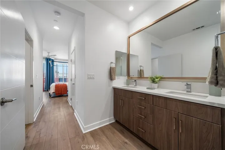 205 Elm, Long Beach, California 90802