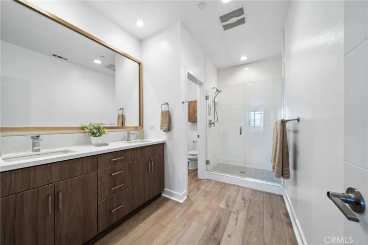 205 Elm, Long Beach, California 90802