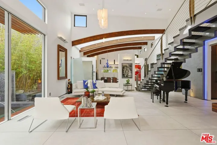 624 23rd Street, Santa Monica, California 90402