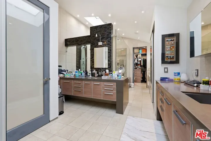 624 23rd Street, Santa Monica, California 90402