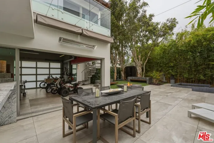 624 23rd Street, Santa Monica, California 90402