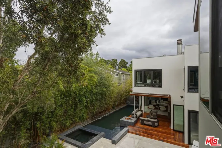624 23rd Street, Santa Monica, California 90402