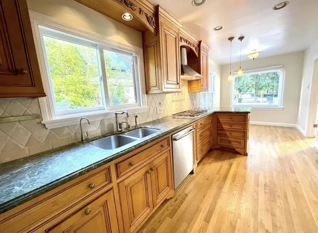 1127 Clark Way, San Jose, California 95125