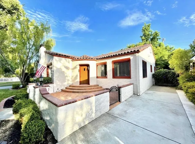 1127 Clark Way, San Jose, California 95125