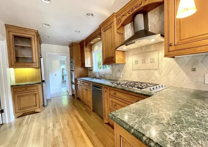 1127 Clark Way, San Jose, California 95125