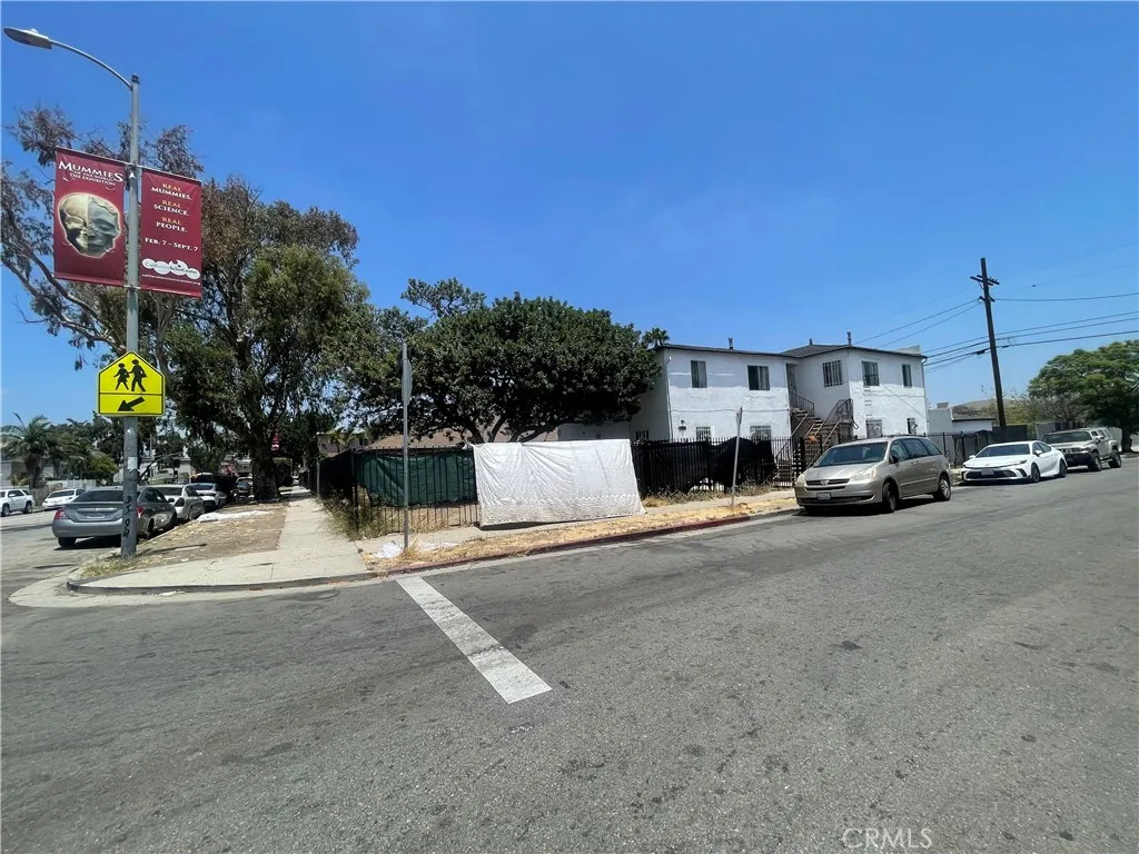 103 E 118th