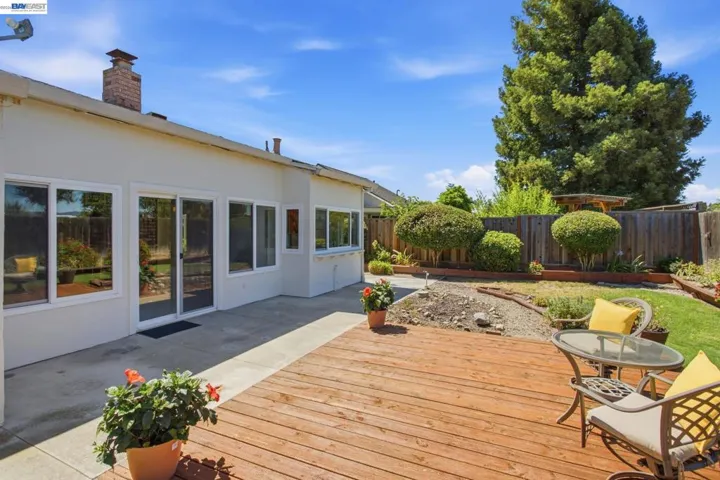 470 Yosemite Dr, Livermore, California 94551