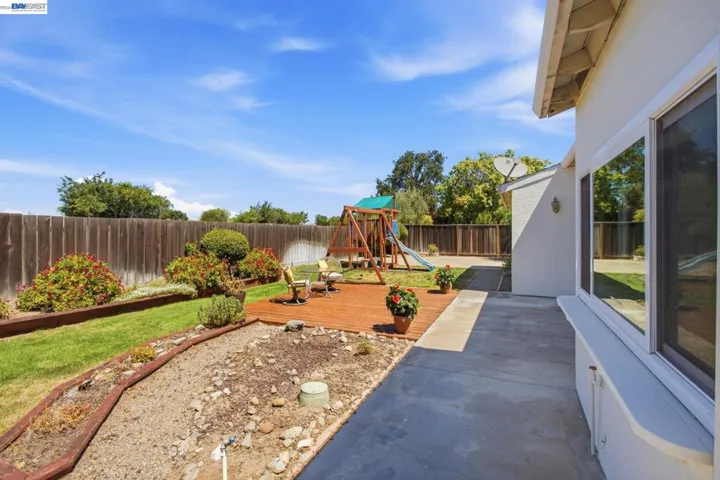470 Yosemite Dr, Livermore, California 94551