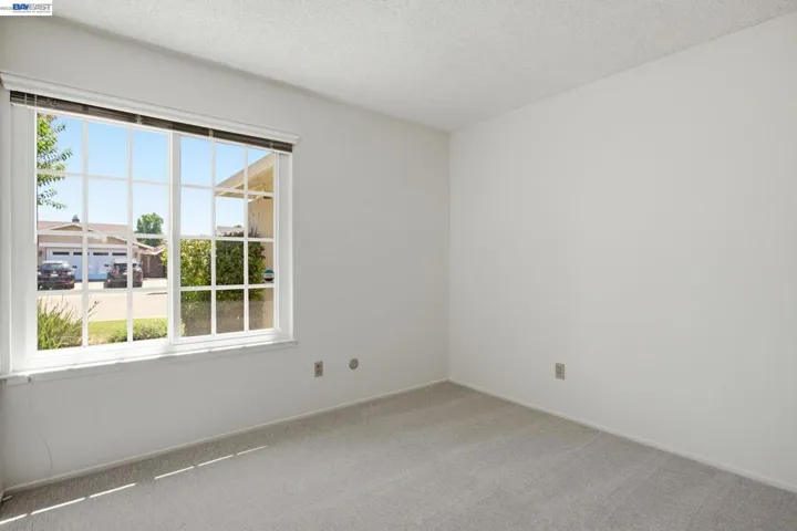 470 Yosemite Dr, Livermore, California 94551
