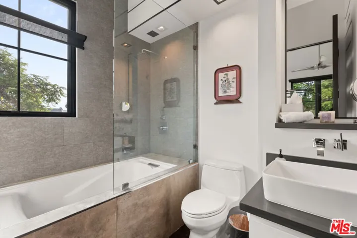 601 N Crescent Heights Boulevard, Los Angeles, California 90048
