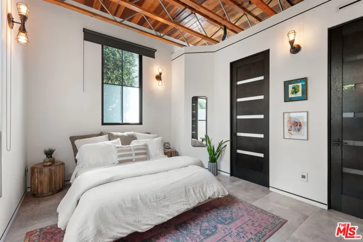 601 N Crescent Heights Boulevard, Los Angeles, California 90048