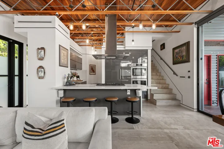 601 N Crescent Heights Boulevard, Los Angeles, California 90048