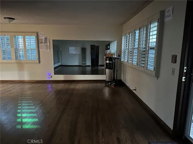 1424 W 113th, Los Angeles, California 90047