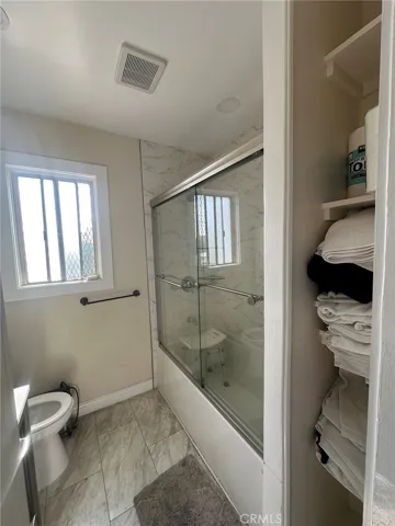 1424 W 113th, Los Angeles, California 90047