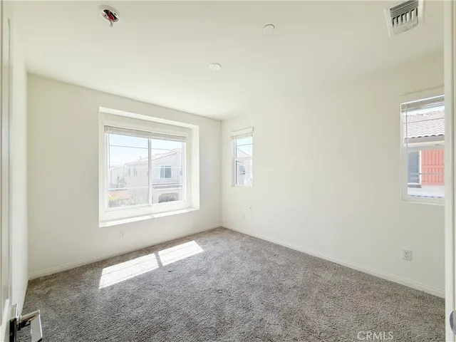 7155 Citrus Ave 227, Fontana, California 92336