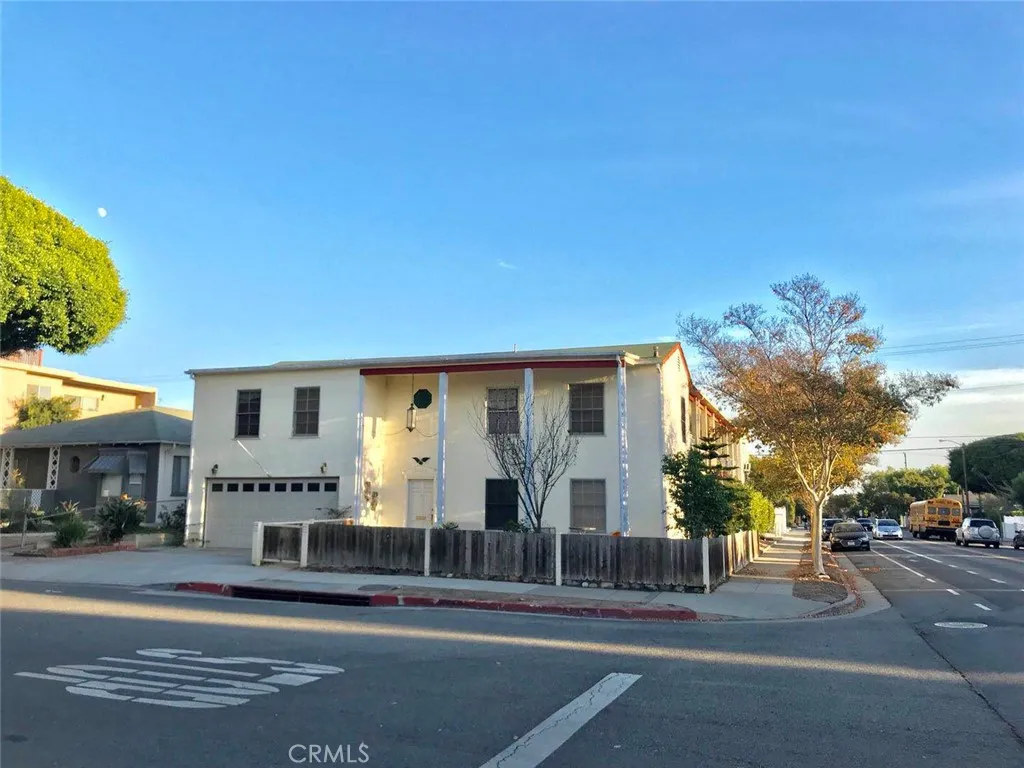2302 Oak Street, Santa Monica, California 90405 — photo 5
