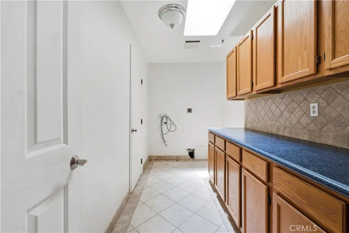 6221 Elizabeth Lake Road, Leona Valley, California 93551