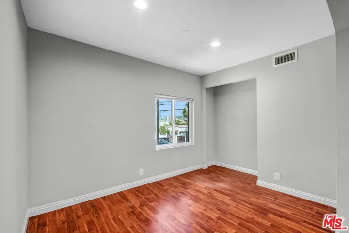 1766 Griffith Park Boulevard 1, Los Angeles, California 90026