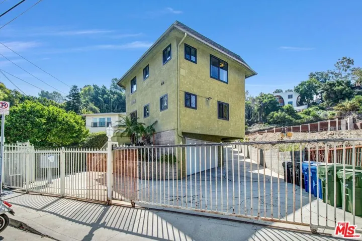 1766 Griffith Park Boulevard 1, Los Angeles, California 90026