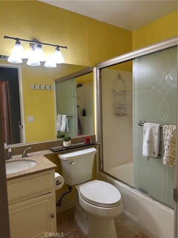28243 Royal, Castaic, California 91384