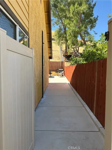 28243 Royal, Castaic, California 91384