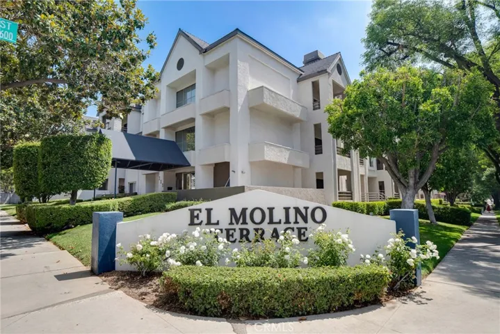 300 N El Molino, Pasadena, California 91101