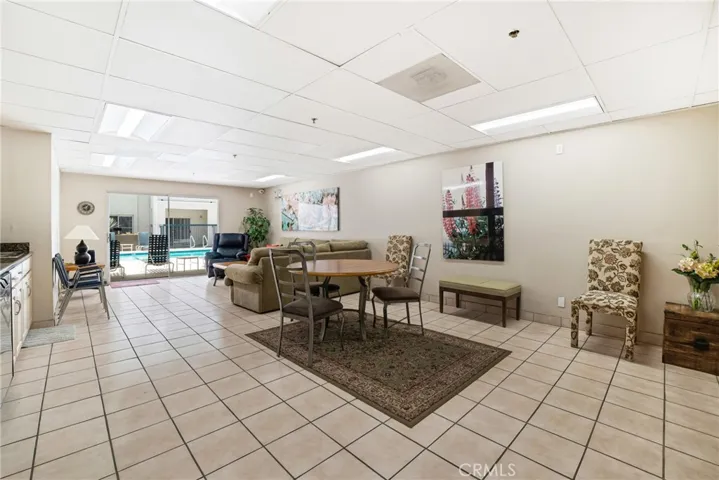 300 N El Molino, Pasadena, California 91101