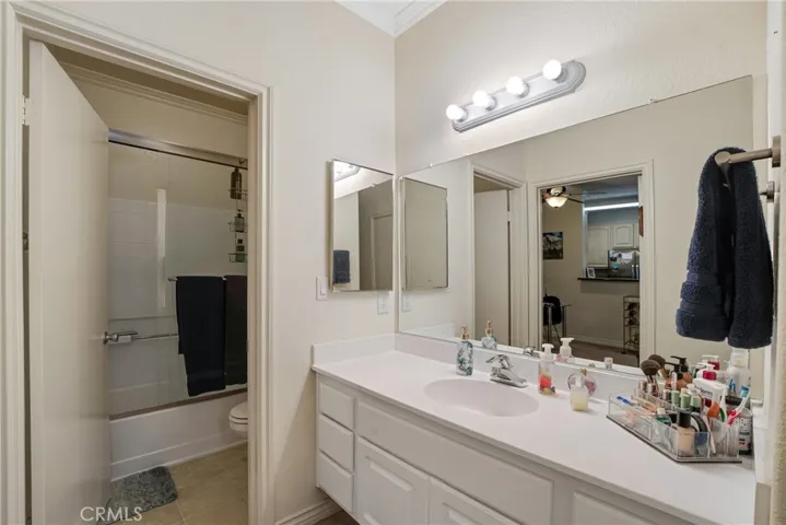 300 N El Molino, Pasadena, California 91101