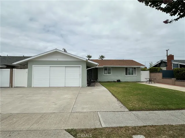 6651 Sambar Cir, Cypress, California 90630