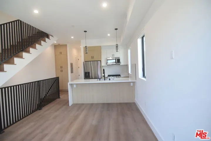 4543 Tujunga Avenue, North Hollywood, California 91602