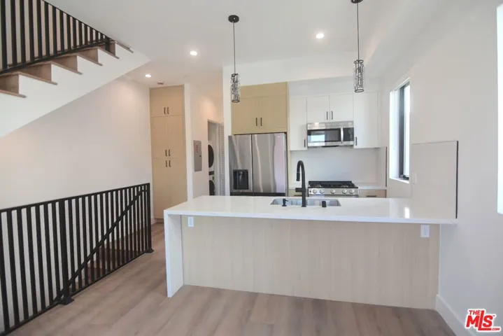 4543 Tujunga Avenue, North Hollywood, California 91602