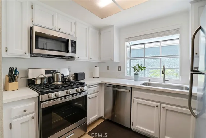 1980 Rory, Simi Valley, California 93063