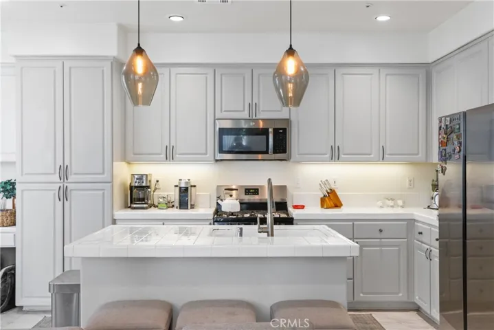 1 Warmspring, Aliso Viejo, California 92656