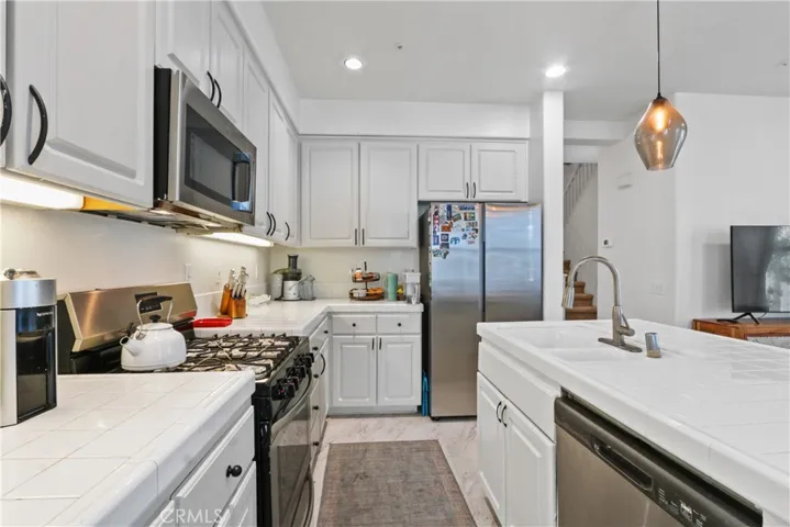1 Warmspring, Aliso Viejo, California 92656