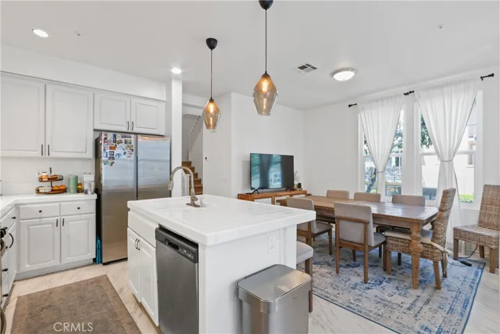 1 Warmspring, Aliso Viejo, California 92656