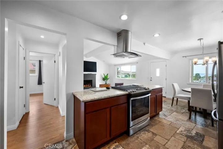 6710 London, Rancho Cucamonga, California 91701