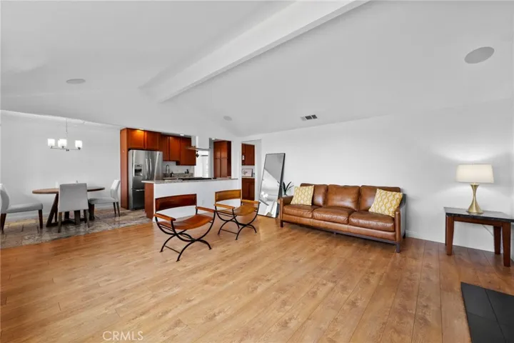 6710 London, Rancho Cucamonga, California 91701