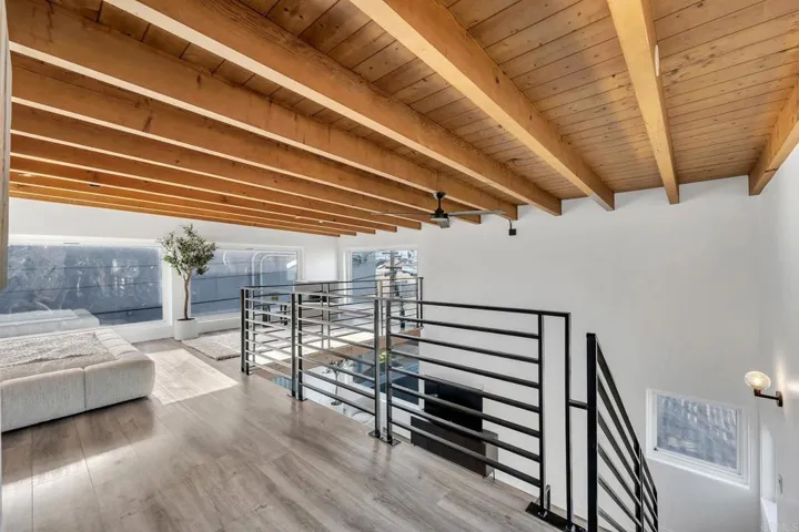 24 20th Avenue 12b, Venice, California 90291