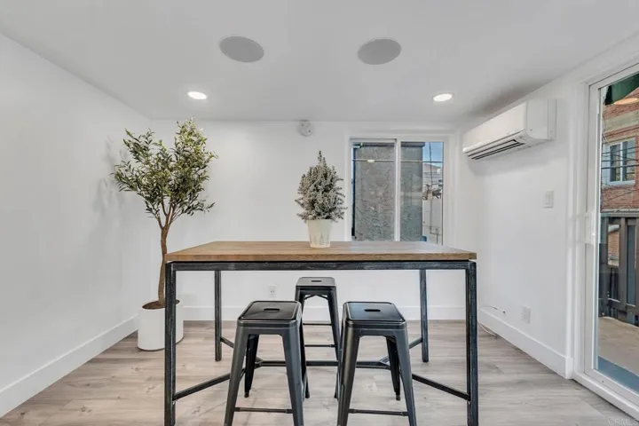 24 20th Avenue 12b, Venice, California 90291