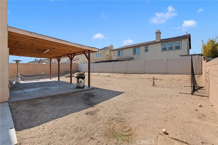 13050 Oakwood, Victorville, California 92392