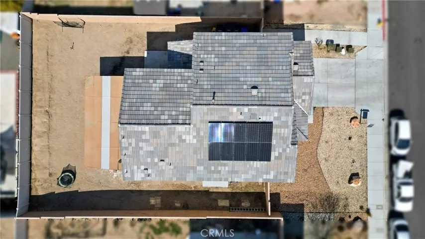 13050 Oakwood, Victorville, California 92392