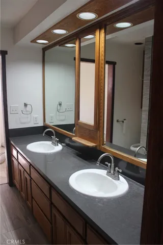 Master bath